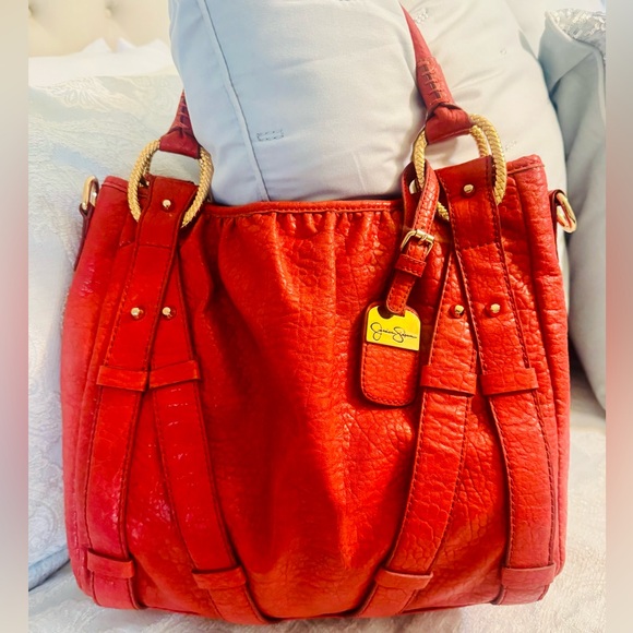 Jessica Simpson Red Leather Shoulder Bag with Gold Accents - Picture 3 of 10
